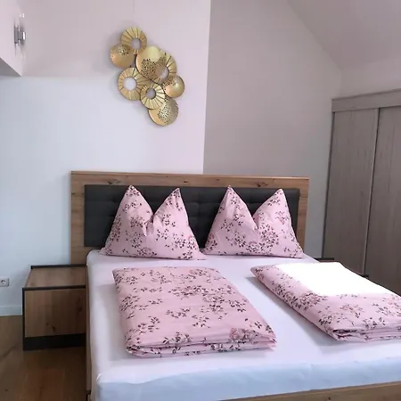 Am Sonnenweg Apartman